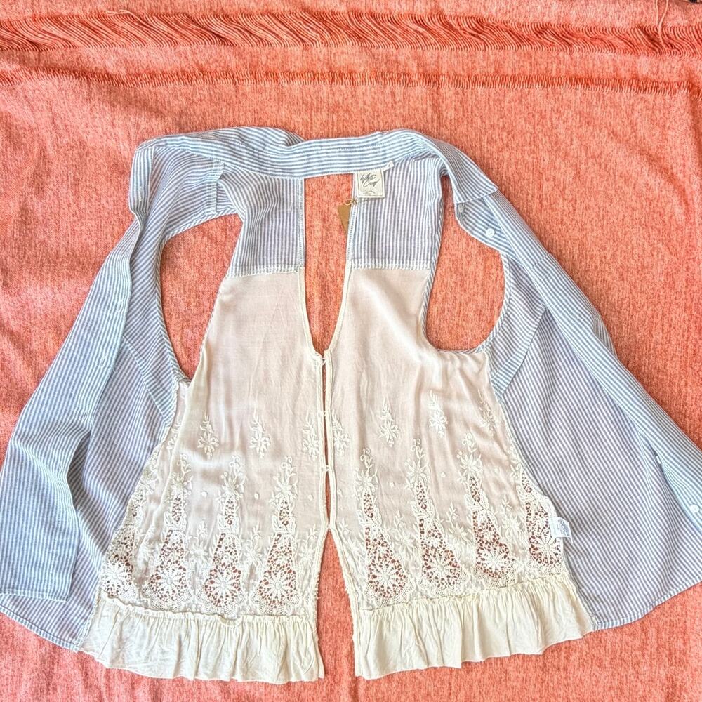 White Crow Sleeveless Button Front Soft Cream & Blue Embroidered Lace Cotton M - Picture 8 of 8